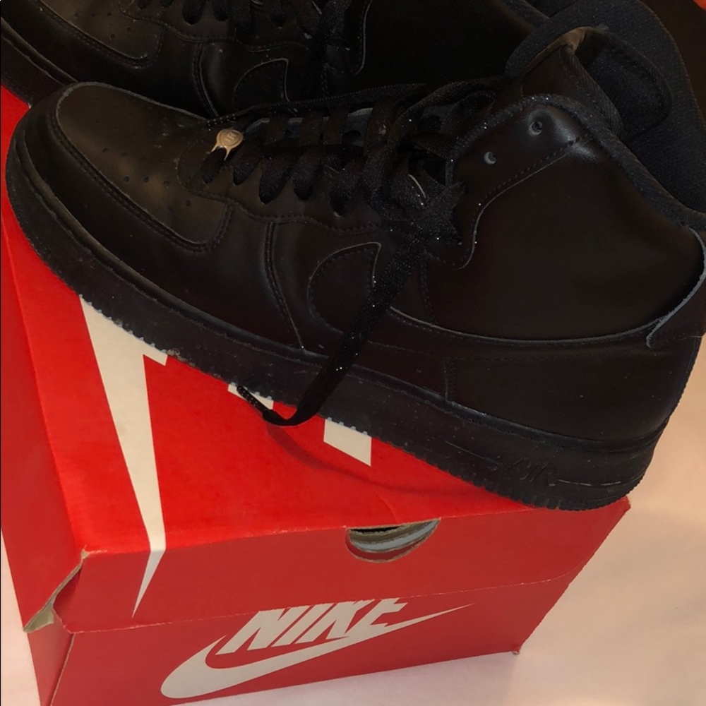 Nike Air Force 1’s high top